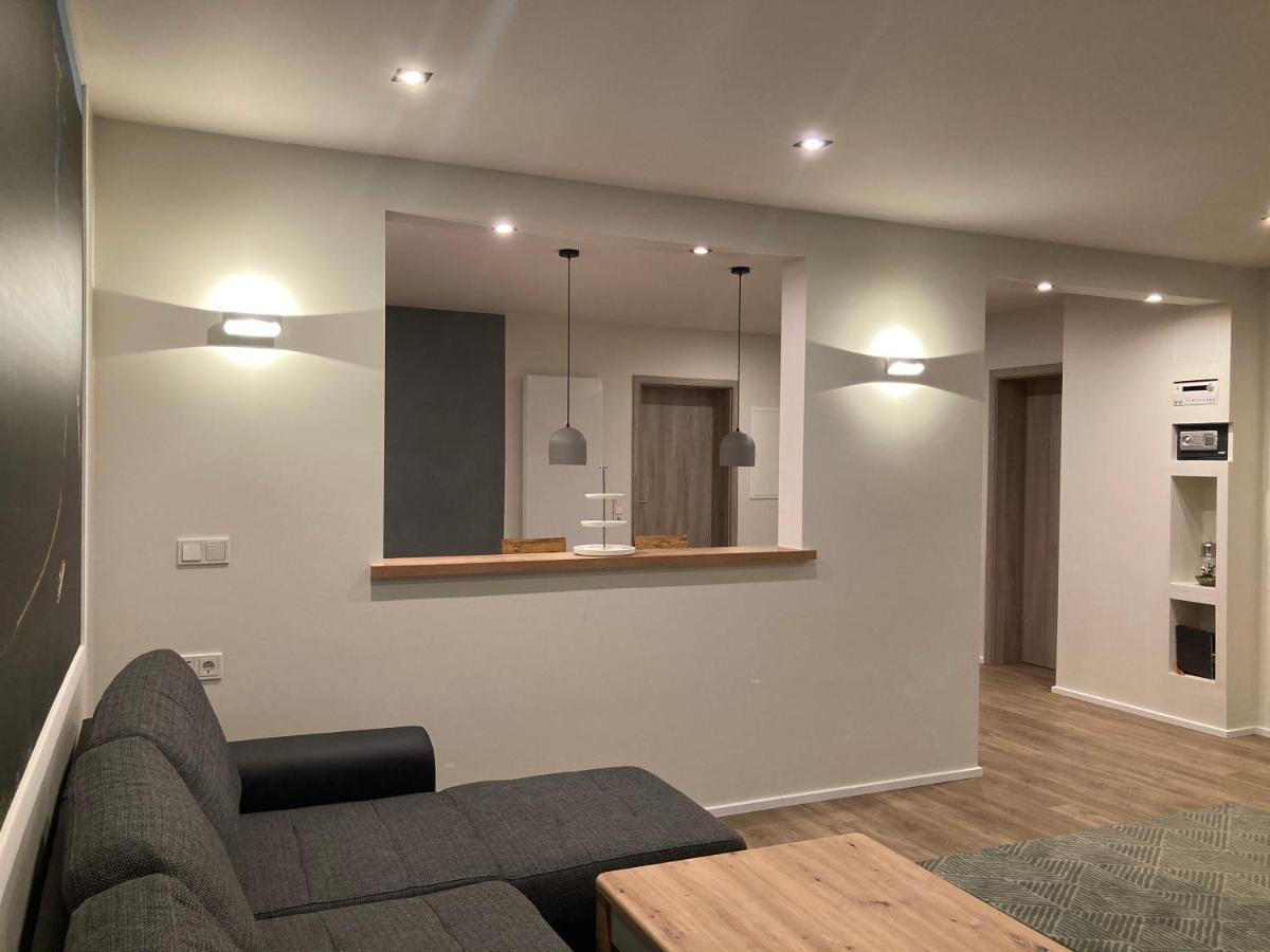 Ferienwohnung Am Saarweg Мерціґ Екстер'єр фото