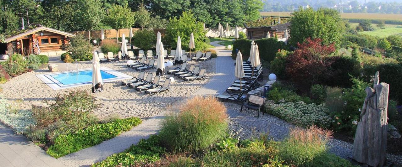 Ferienwohnung Am Saarweg Мерціґ Екстер'єр фото